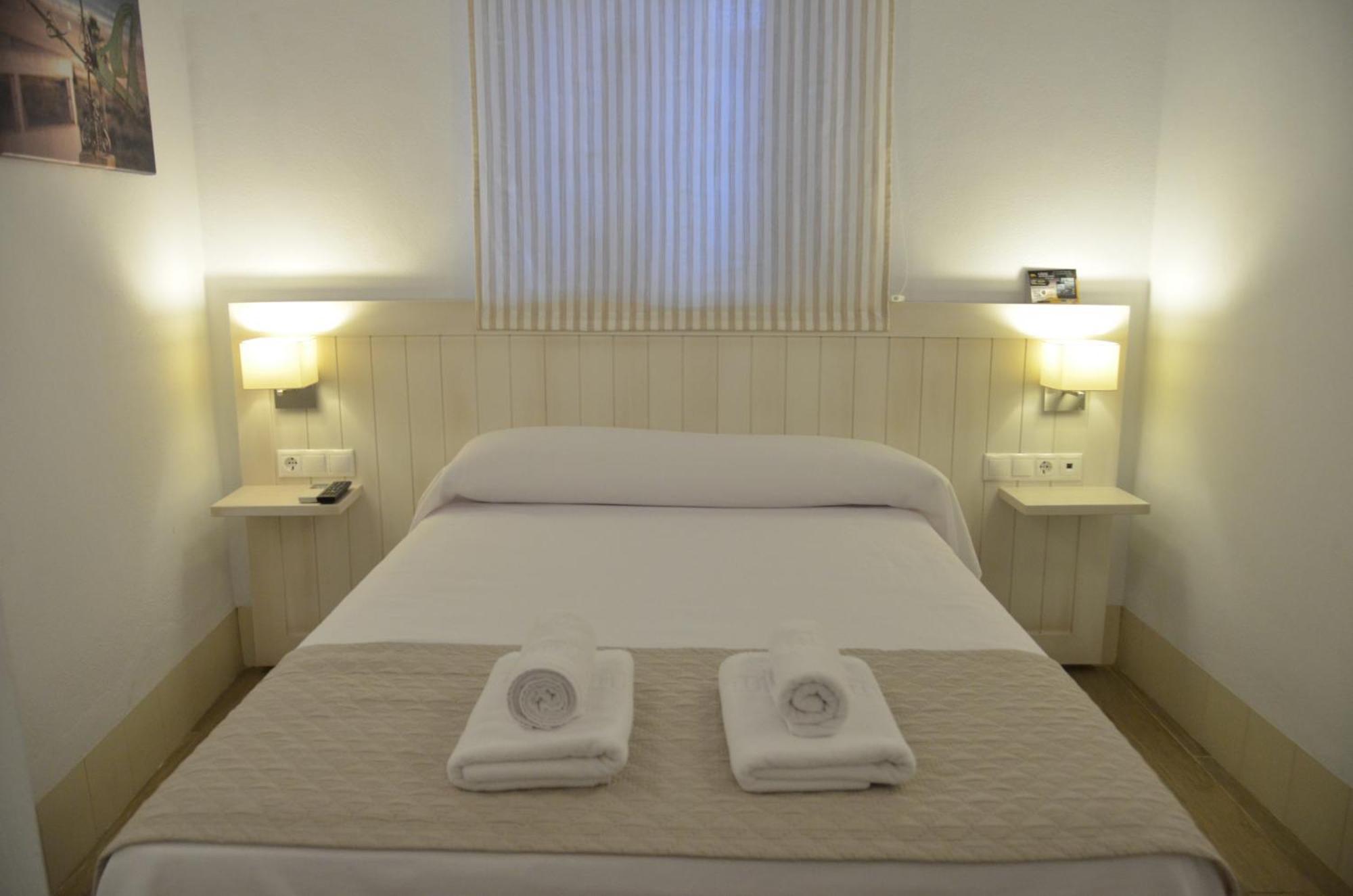Hostal La Fonda Conil De La Frontera Værelse billede